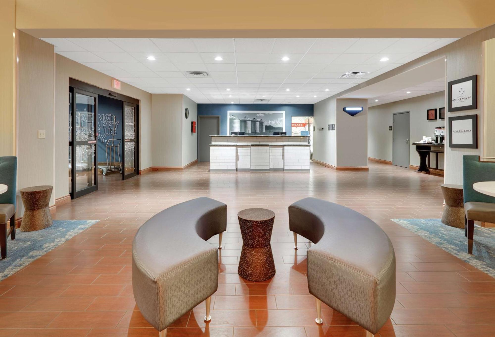 Hampton Inn & Suites Childress Kültér fotó