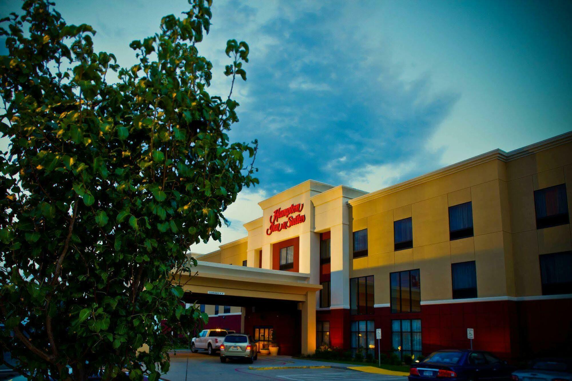 Hampton Inn & Suites Childress Kültér fotó
